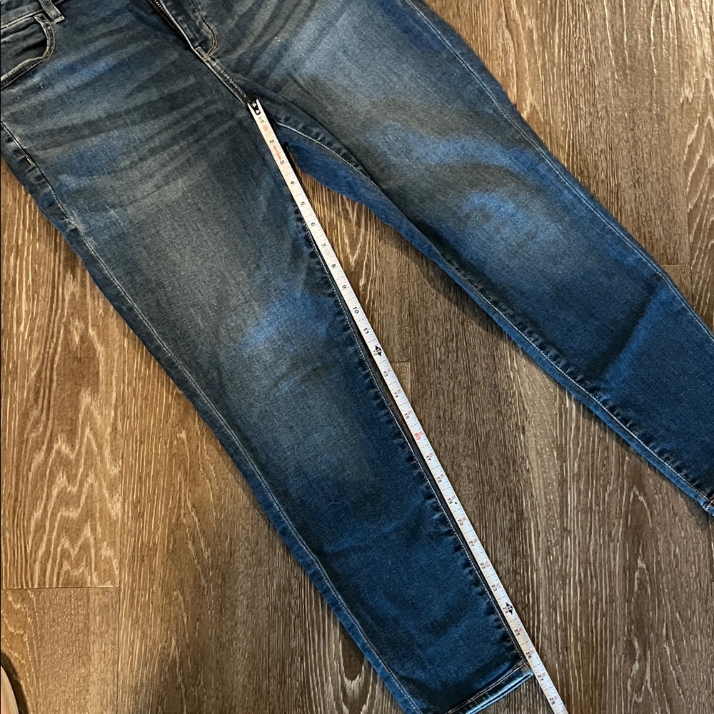 American Eagle Jegging With Button Back Pocket - image 7